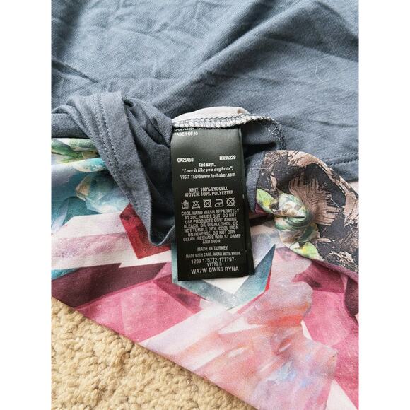 Ted Baker Crystal Kaleidoscope Lion Print Top Size 0 Designer Statement Piece - Picture 5 of 7